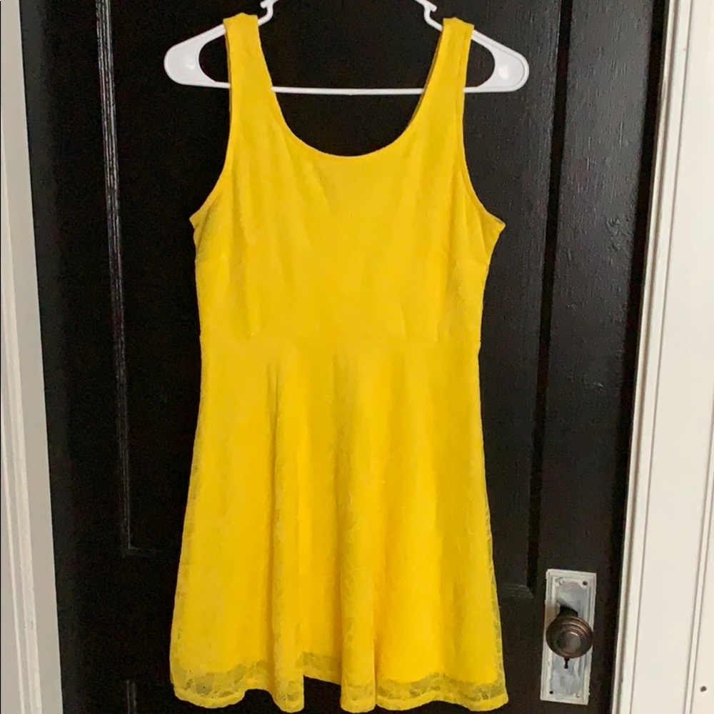 Yellow lace sundress, medium